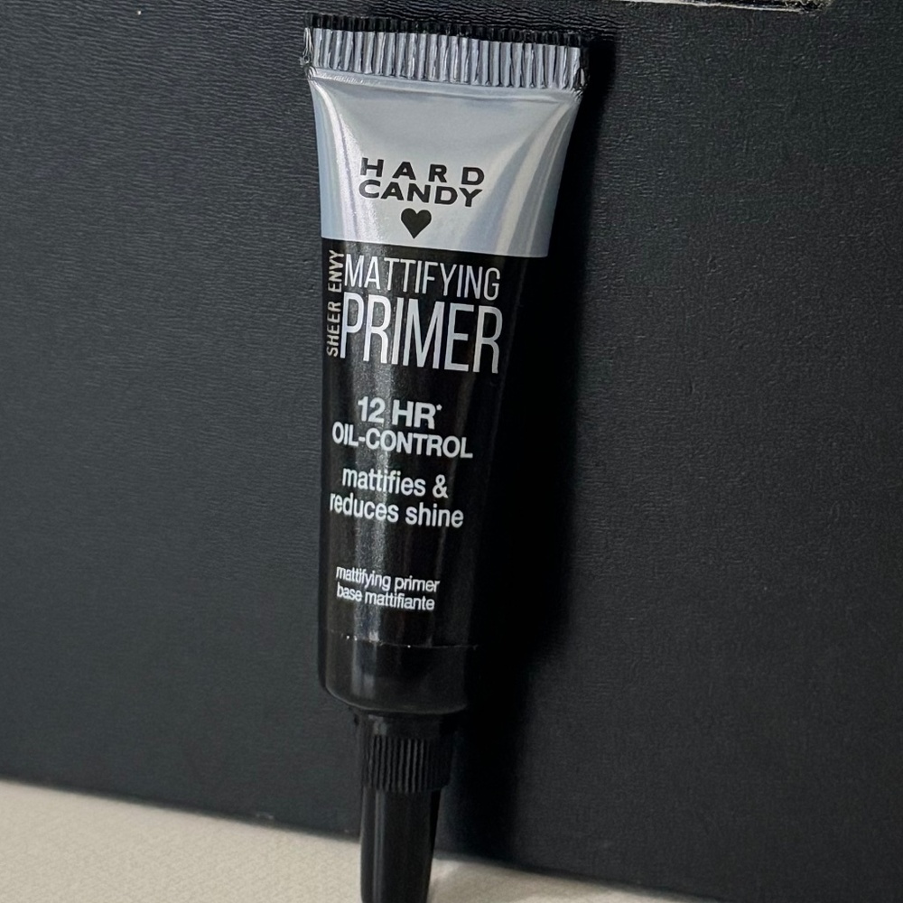 Hard Candy Mattifying Primer